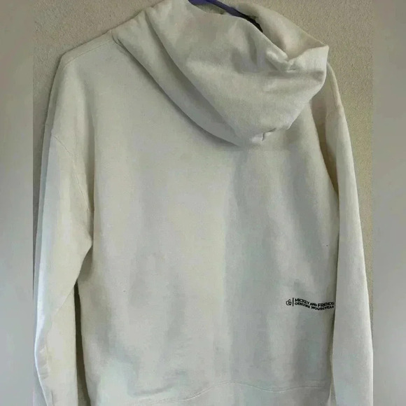 Disney parks retro Mickey Mouse off white sweatshirt genuine mouse wear size M - Picture 2 of 6